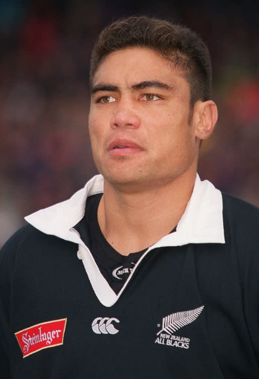 Dylan Mika lines up for the All Blacks in 1999