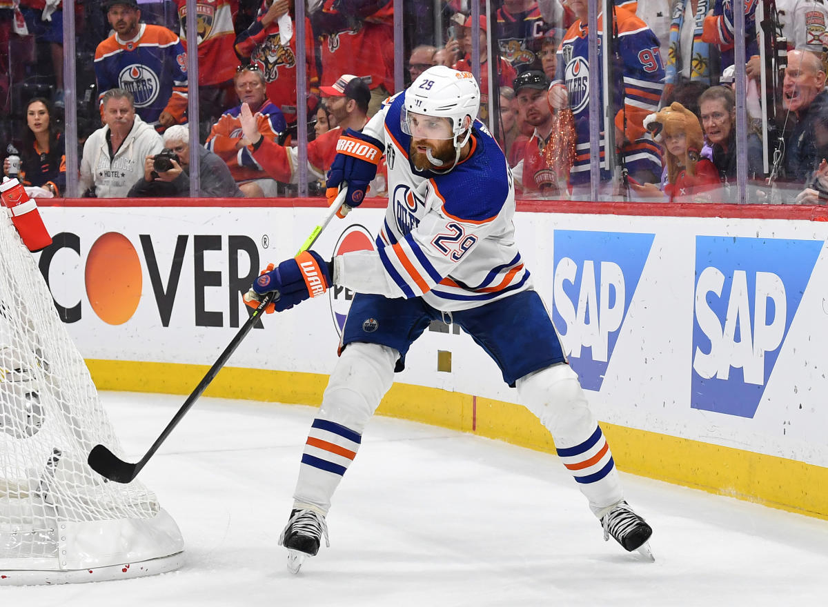 Leon Draisaitl’s new 8-year, 2M extension with Oilers features NHL record M salary cap hit