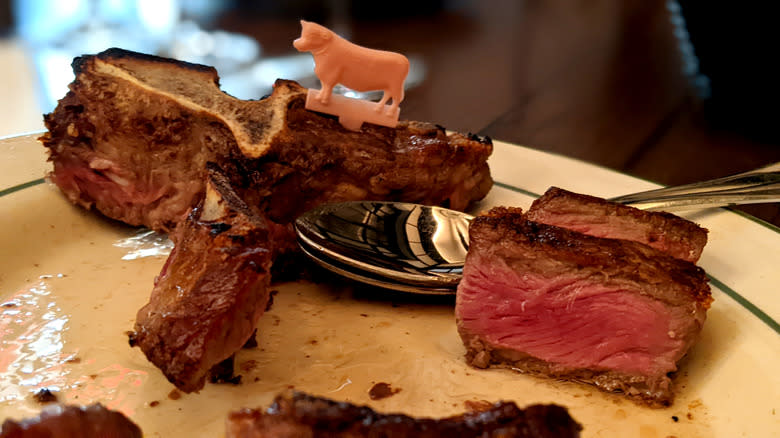 Peter Luger t-bone steak