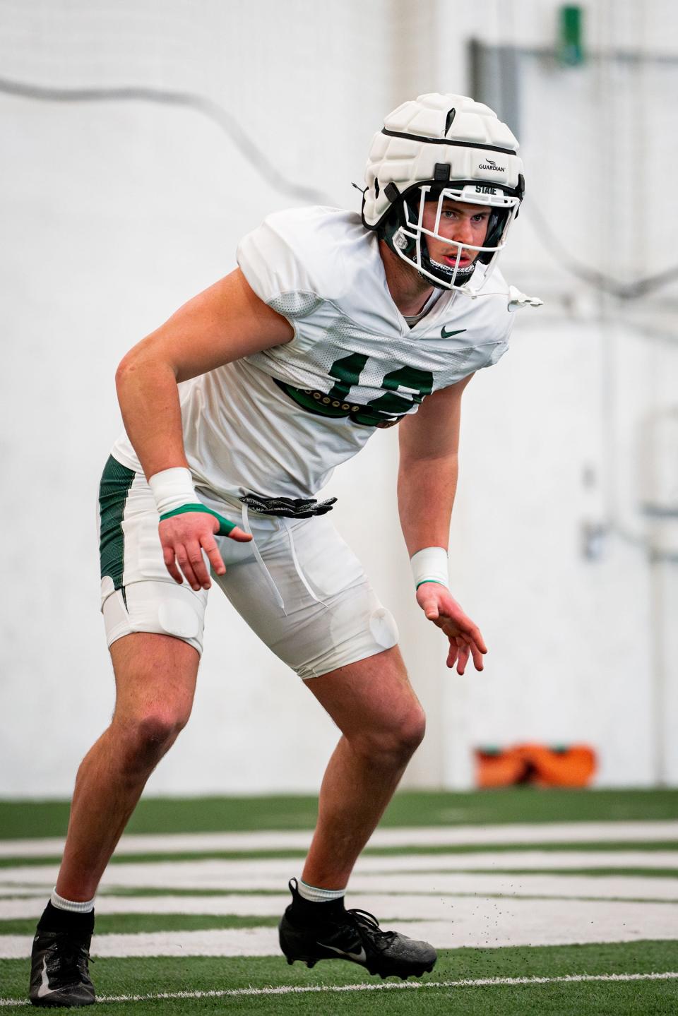 New Michigan State football junior tight end Jack Velling caught 45 passes for 719 yards and 11 touchdowns the past two seasons under new Spartans coach Jonathan Smith at Oregon State.