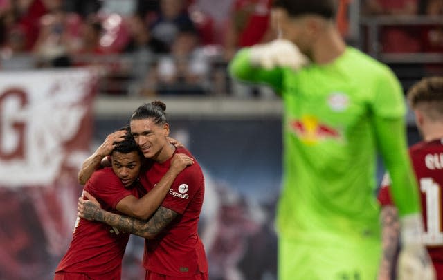 Darwin Nunez and Fabio Carvalho celebrate