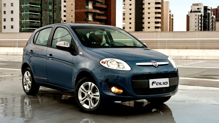 Fiat Palio, otro auto buscado por los ladrones.