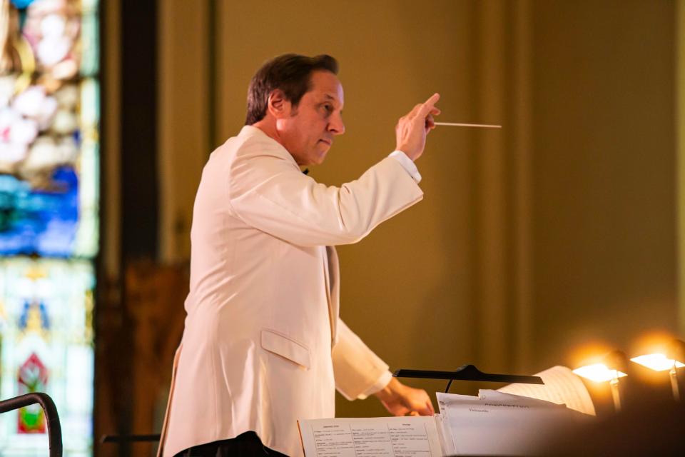 Gary Sheldon at the podium with the Lancaster Festival Orchestra.