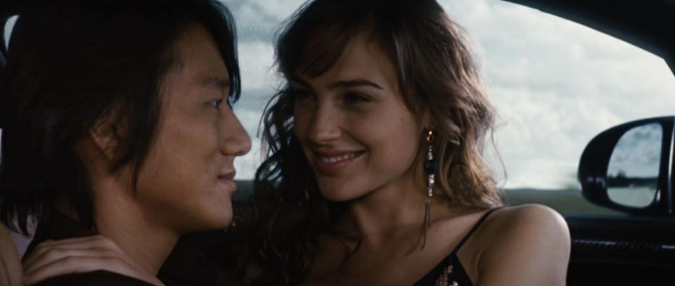 Han and Gisele in Fast Five