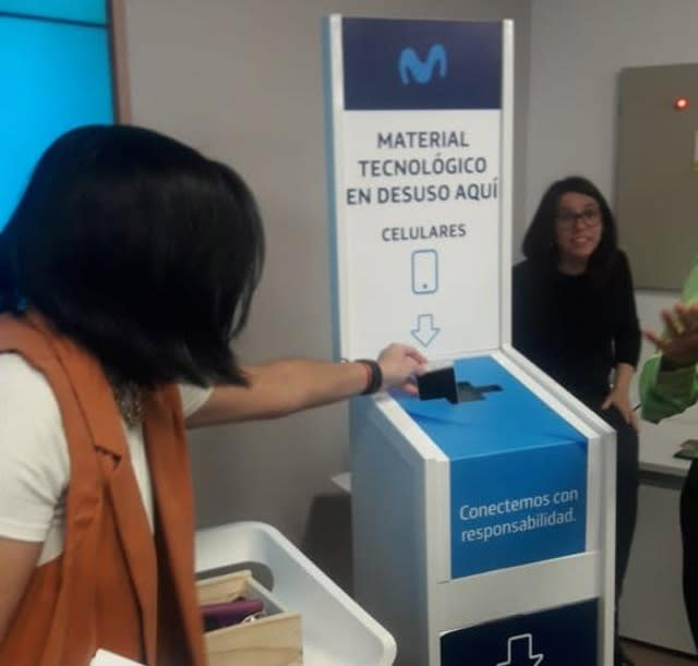 Así son los buzones que pondrá en marcha Telefónica Movistar en varios locales del AMBA.