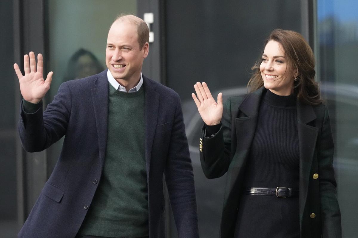 Photo of El príncipe William dice que Kate Middleton es una «muy buena» cocinera y comparte su propia especialidad