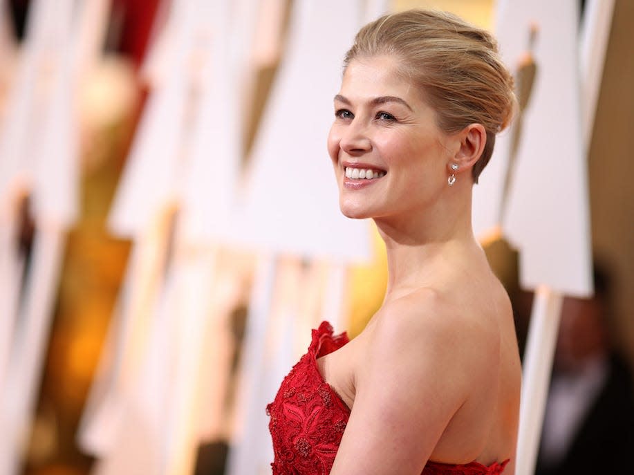 Rosamund Pike