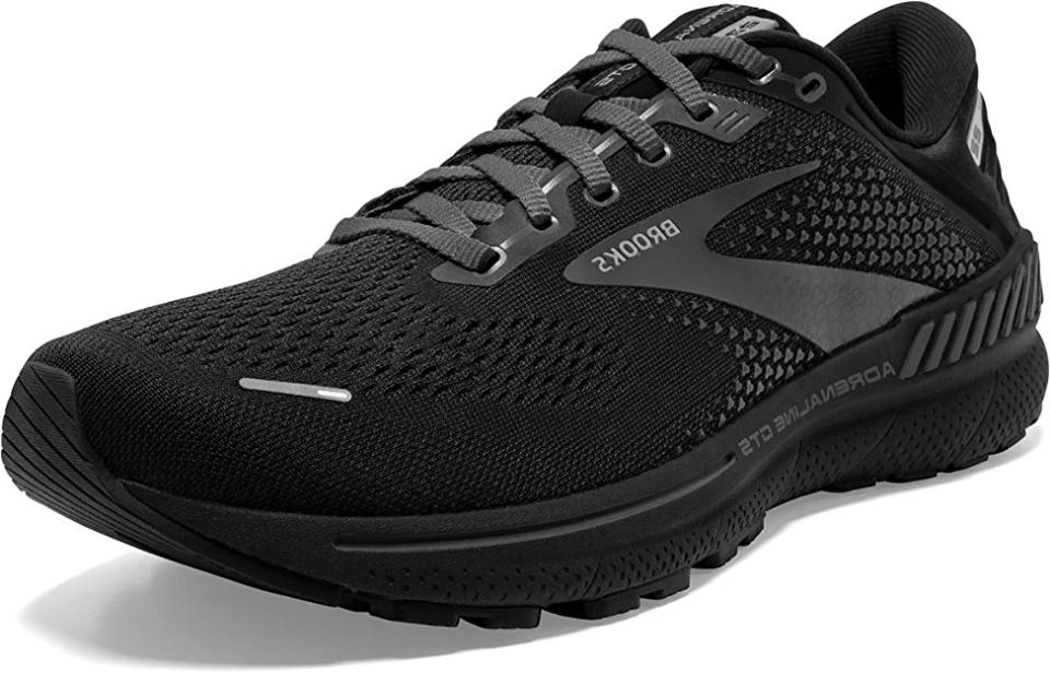 Brooks Adrenaline GTS 22 Running Shoe; best gym shoes for men; best running shoes