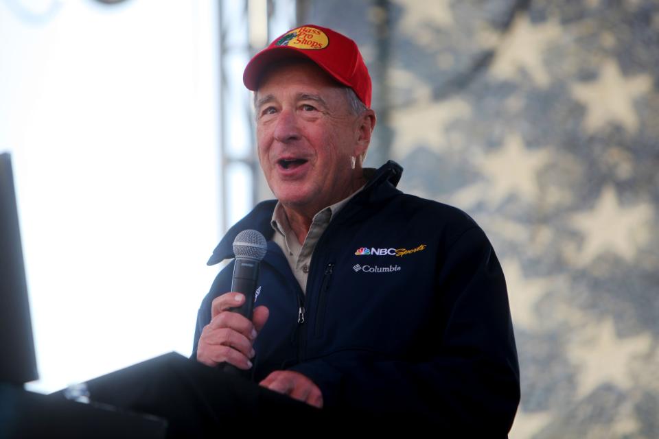 Bass Pro Founder Johnny Morris thanks the sponsors at Bass Pro’s U.S. Open National Bass Fishing Amateur Team Championships at Long Creek Marina on Table Rock Lake Nov. 21, 2021.