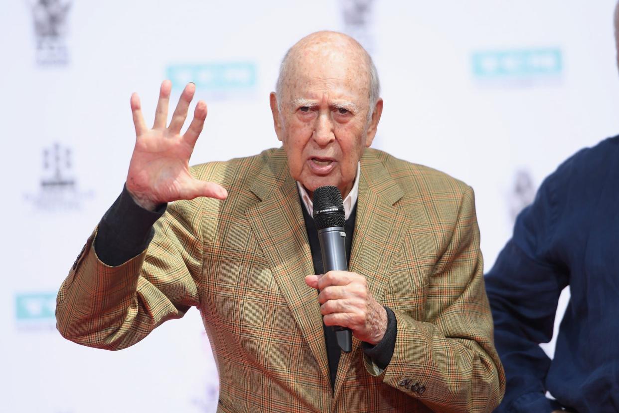 L'acteur et réalisateur Carl Reiner en 2017 à Los Angeles. - Matt Winkelmeyer - Getty Images via AFP