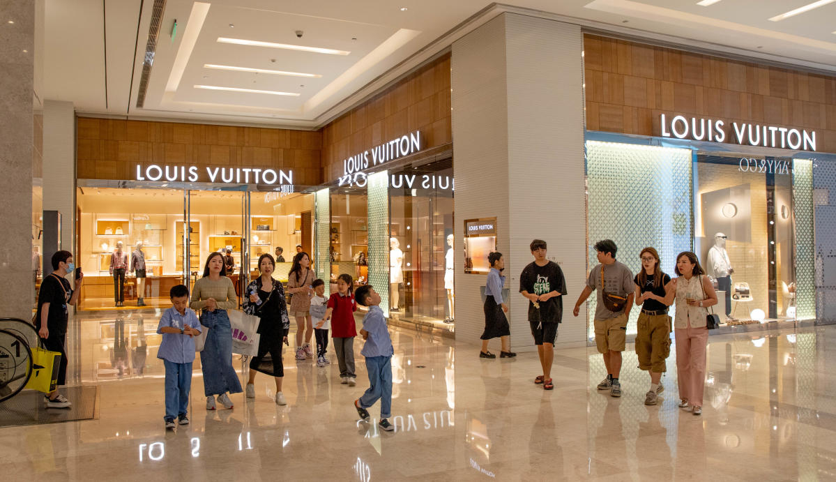 How To Woo Big Spenders? LV, Chanel, And Dior Open VIP Salons At