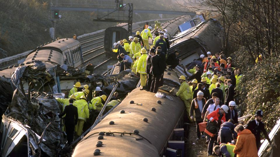 <p>The RAIB found parallels with the Clapham Junction disaster in which three trains collided near the south London station on December 12 1988.</p>