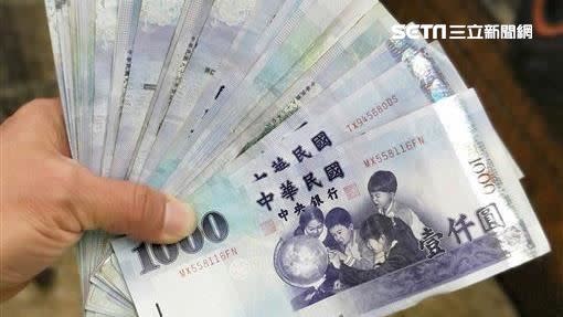 行政院長蘇貞昌今（4）日宣布，預計開春後發放每人新台幣6000元。（資料照）