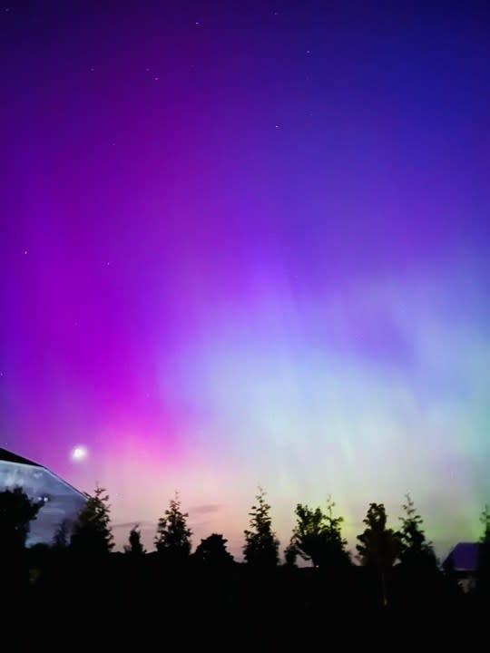 View of the northern lights from Marysville (Photo courtesy/Jillian Magnuson).