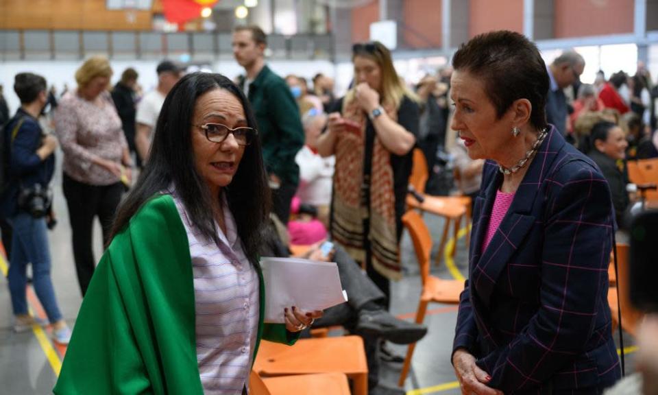 linda burney y trébol moore