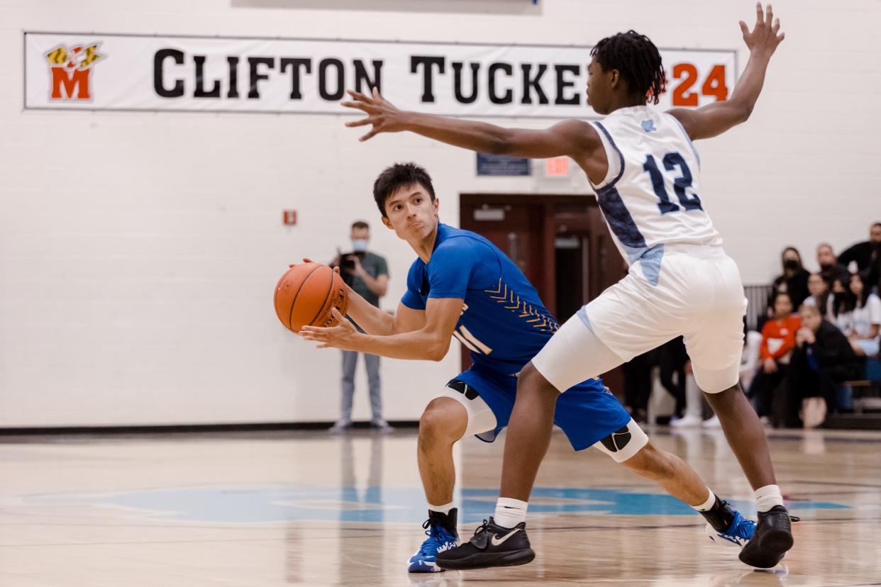 Chapin's Brandon Hymes (12) and Eastwood's Andrew Reyes (11) at a boys basketball  game Tuesday, Nov. 16, 2021, at Chapin High School in El Paso, TX.