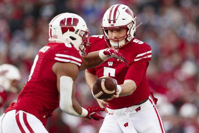 A Wisconsin Badger is one of 247Sports' '2022 Heisman Trophy Candidates'