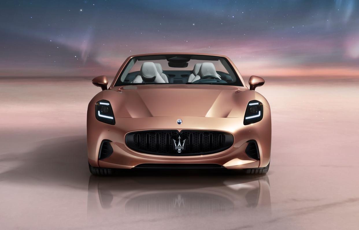 2025 maserati grancabrio folgore