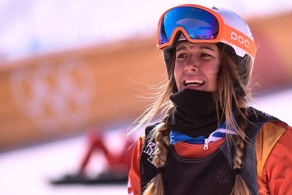 Tränen im Snowboardcross. Julia Pereira De Sousa Mabileau überraschte alle und gewann Silber.