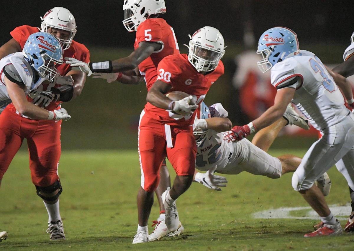 Video highlights: Byrnes football beats Hillcrest in first round SCHSL playoff  game