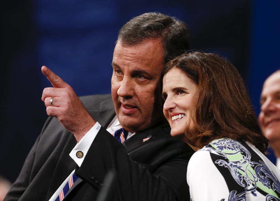 TRENTON, NJ - JANUARY 21: New Jersey Gov. Chris Christie (L) and wife Mary Pat look at the crowd after he was sworn in for his second term on January 21, 2014 at the War Memorial in Trenton, New Jersey. Christie begins his second term amid controversy surrounding George Washington Bridge traffic and Hurricane Sandy relief distribution.  (Photo by Jeff Zelevansky/Getty Images)