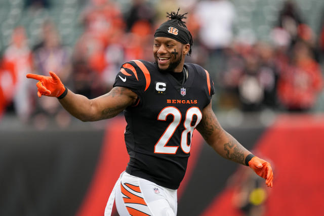 Police refile aggravated menacing charge against Bengals running back Joe  Mixon