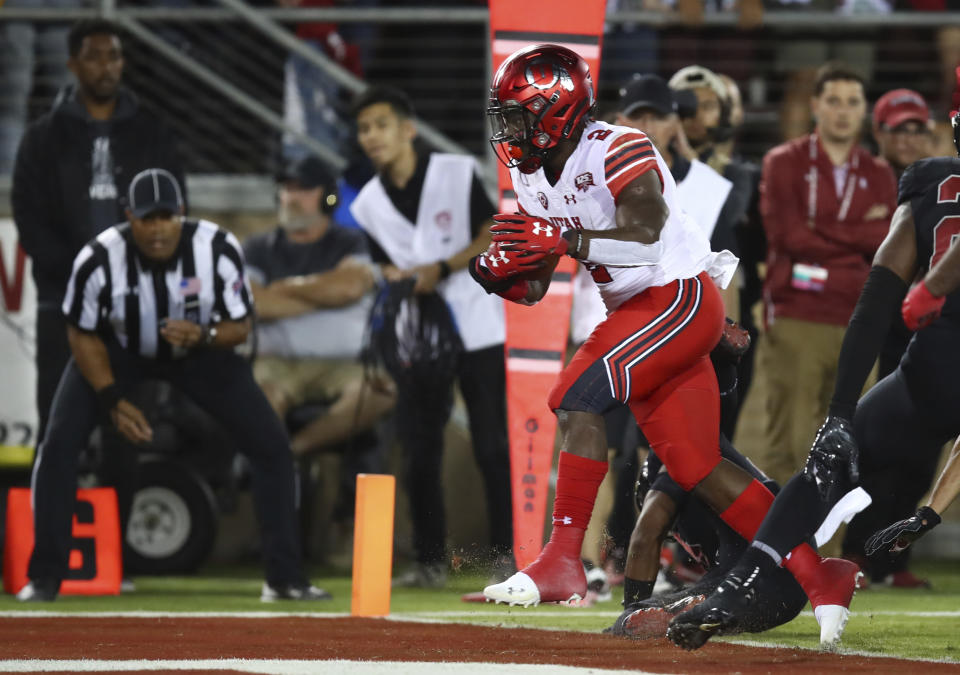 Utah's Zack Moss (2) runs for a touchdown against Stanford during the first half of an NCAA college football game Saturday, Oct. 6, 2018, in Stanford, Calif. (AP Photo/Ben Margot)