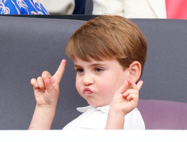 Royal Expert Names 2 Errors That Were Made During Coronation, Including One  Involving Prince William & Kate Middleton's Kids, Extended, Kate  Middleton, Prince George, Prince Louis, Prince William, Princess Charlotte