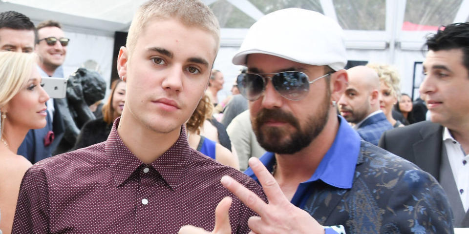 <p>Human wallet chain Jeremy Bieber threw himself an engagement party on Saturday, and let us tell you: it was <i>not your father's engagement party</i> (unless your father owns the <em>Entourage</em> movie on DVD)! Let's take a look at some pictures.<span>​</span></p>