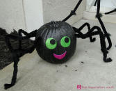 <p><i><a href="http://www.theinspirationvault.com/how-to-make-a-sparkly-pumpkin-spider/" rel="nofollow noopener" target="_blank" data-ylk="slk:[Photo: The Inspiration Vault];elm:context_link;itc:0;sec:content-canvas" class="link ">[Photo: The Inspiration Vault]</a></i></p>