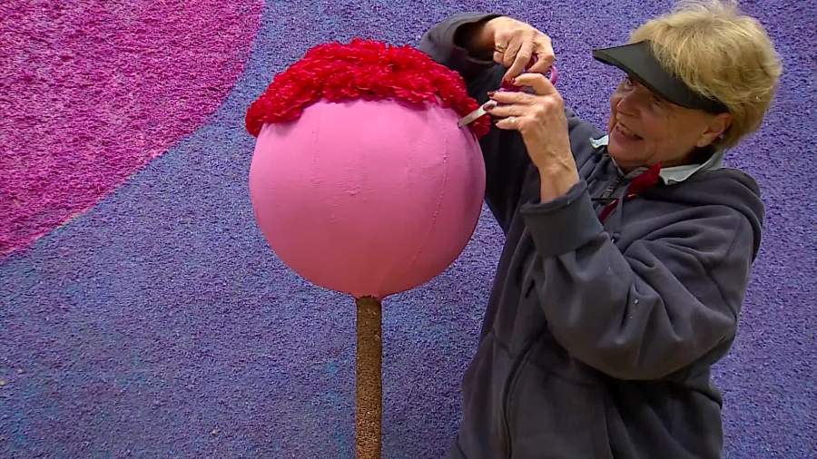 Volunteers put together floats for the Rose Bowl Parade in Pasadena, California. (Dec. 29, 2023)