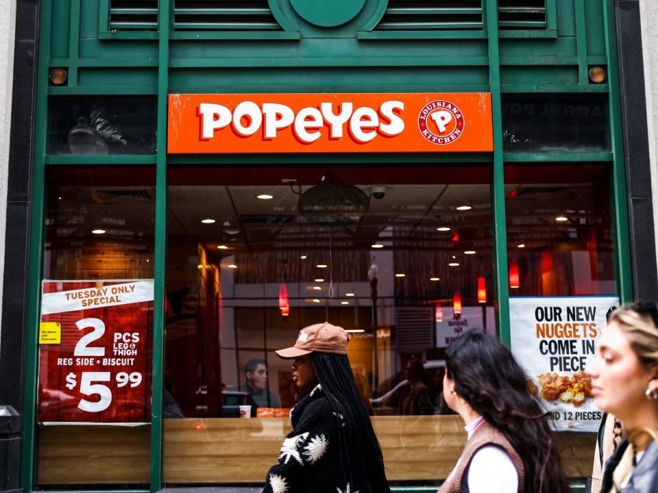 A Popeyes restaurant in Chicago.