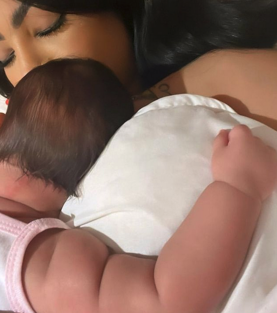 Yailin comparte la primera foto de su hija Cattleya, ¡adorable!