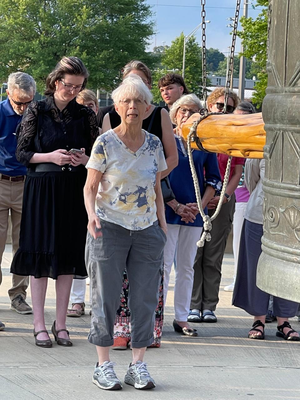Abbie Moore, an Oak Ridge Unitarian Universalist Church member, said that Shigeko Uppuluri tended the flowers at the original site of the International Friendship Bell.