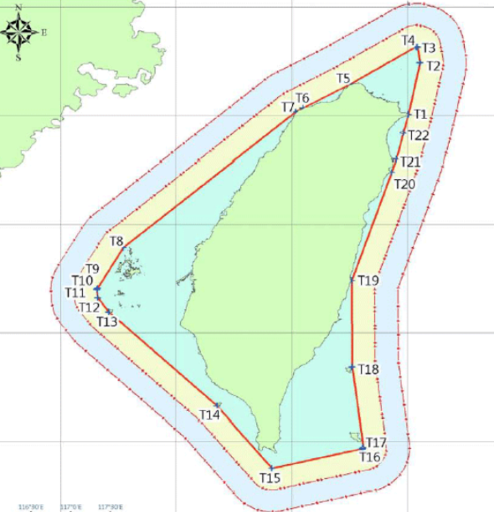 「中華民國第一批領海基線、領海及鄰接區外界線」，淺綠色部分為內水，黃色部分為領海，淺藍色部分為鄰接區。（取自內政部官網）