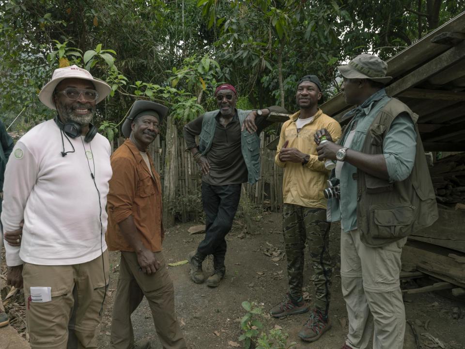 New film: Spike Lee on set with the lead Da 5 Bloods cast members (Netflix)