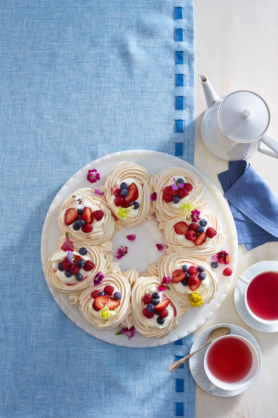 Meringue Wreath