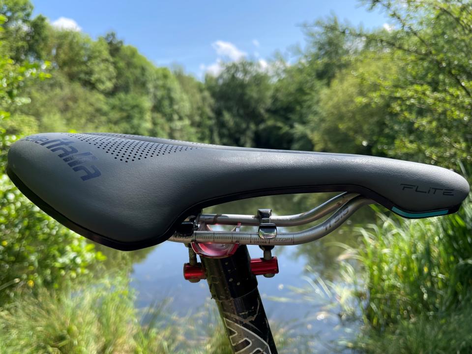 Selle Italia Flite Gravel saddle on a gravel bike