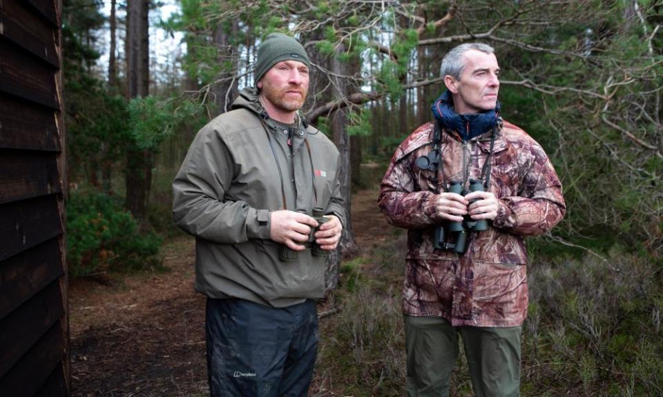 Gamekeeper Gary Taylor and Stephen Murphy of Natural England