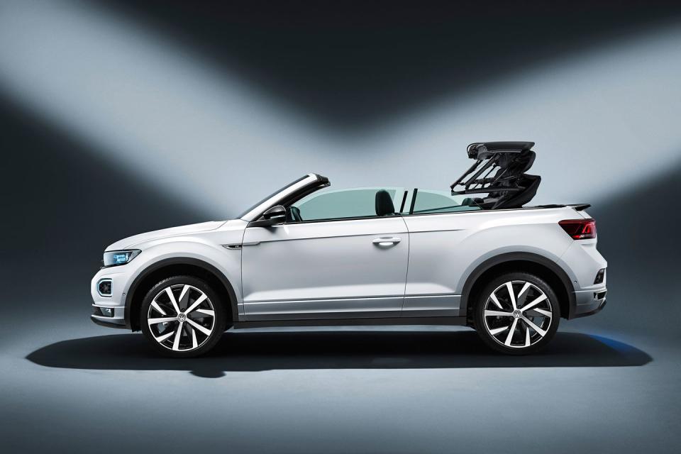 View Photos of the 2020 Volkswagen T-Roc Cabriolet