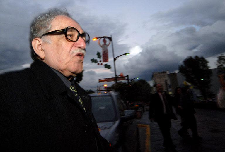 Literature Nobel Prize Colombian Gabriel Garcia Marquez arrives at the University of Guadalajara in Guadalajara, Mexico, on November 23, 2007