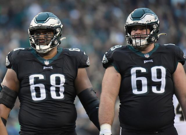 LOOK: Eagles' O-Line arrives at training camp rocking matching overalls