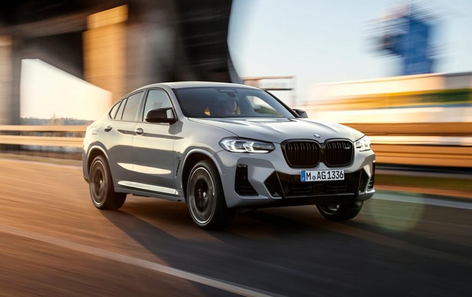 P90424730_highRes_the-new-bmw-x4-m40i-.jpg