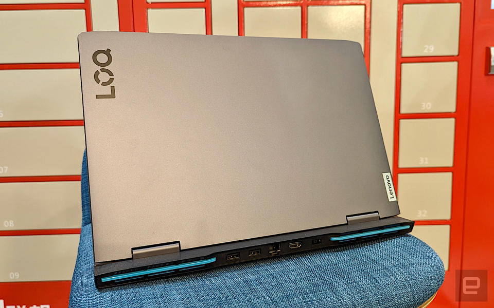 <p>Lenovo LOQ 15 Intel</p>
