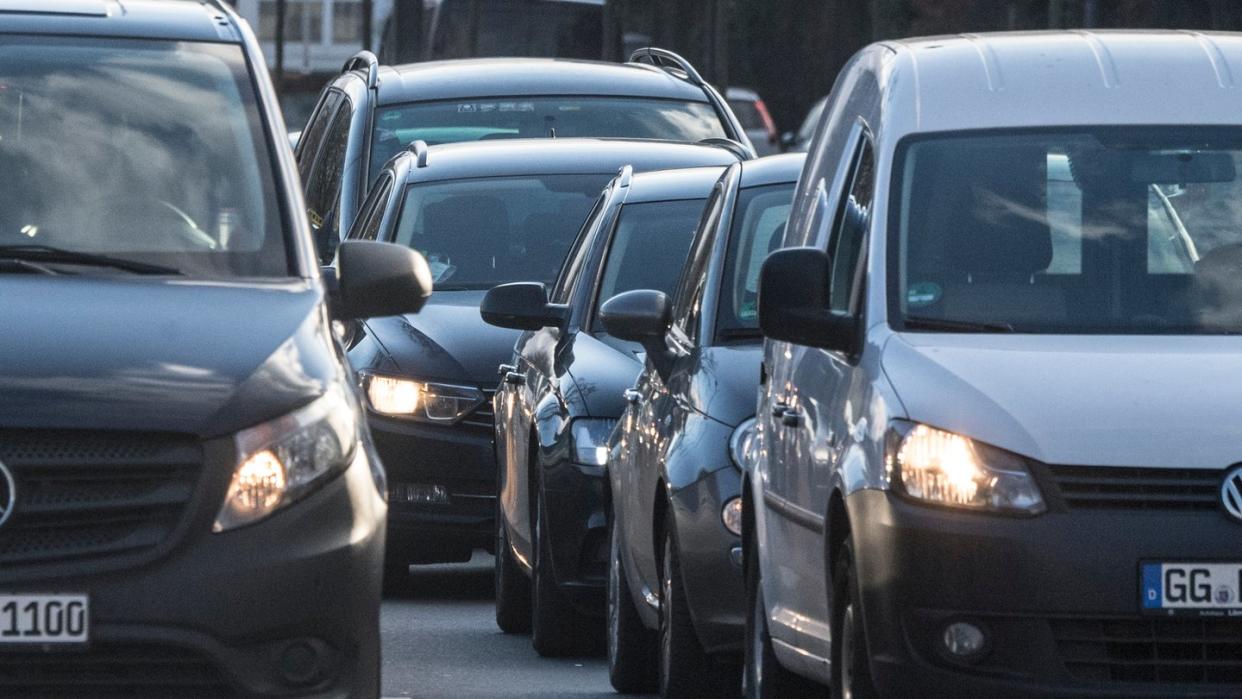 Dass die Zahl der mit dem Auto zurückgelegten Kilometer sinkt, hängt unter anderem mit der bundesweit gestiegenen Home-Office-Arbeit zusammen.