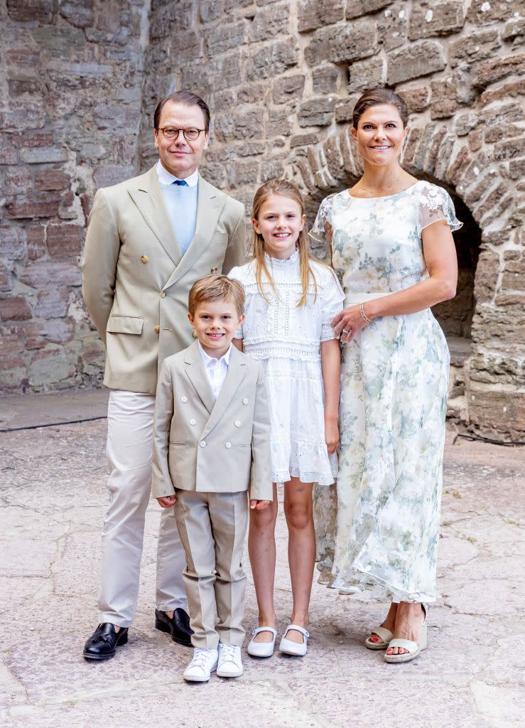 <p>The family poses for a portrait for Victoria's 45th birthday.</p>