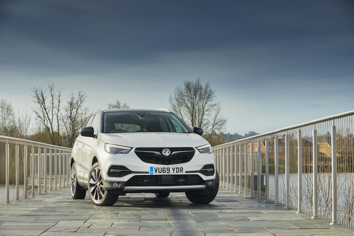 Vauxhall Grandland X Hybrid4