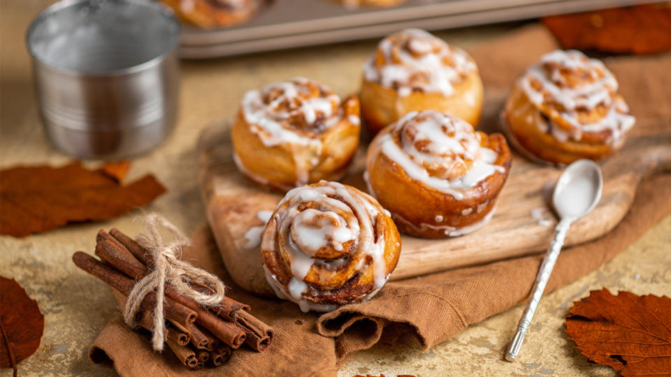 cinnamon rolls: Allulose vs stevia