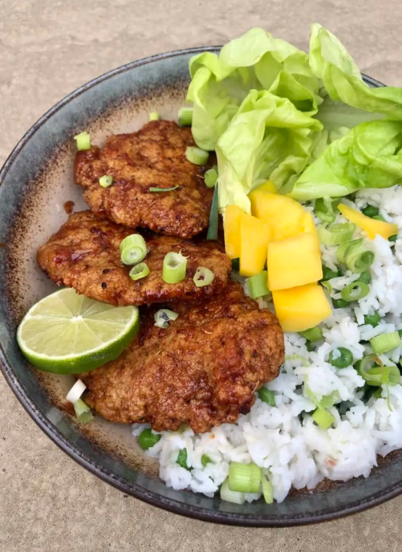 <p>Yum Vegan Lunch Ideas</p><p>This jerk seitan chicken is perfect for a vegan BBQ. The seitan gives a meaty texture and the deliciously spicy, zingy jerk marinade provides an explosion of flavor. This vegan jerk chicken is a must-try!</p><p><strong>Get the recipe: <a href="https://yumveganlunchideas.com/jerk-seitan-chicken/" rel="nofollow noopener" target="_blank" data-ylk="slk:Jerk Seitan Chicken;elm:context_link;itc:0;sec:content-canvas" class="link ">Jerk Seitan Chicken</a></strong></p>