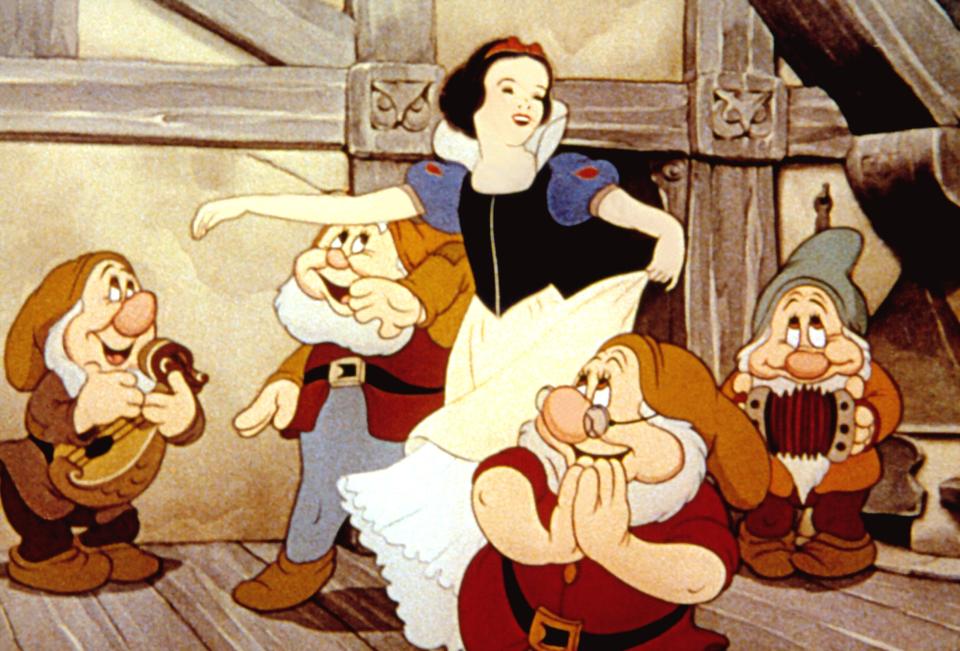 <em>Snow White and the Seven Dwarfs</em> (1937)